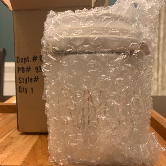 Rae Dunn Loop Lid Crunchy Canister - Picture 8 of 10